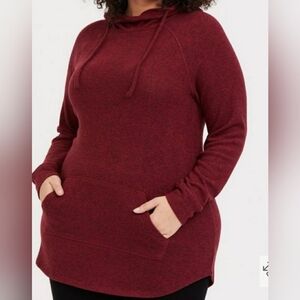TORRID CLASSIC FIT SUPER SOFT PLUSH TUNIC HOODIE Size 6